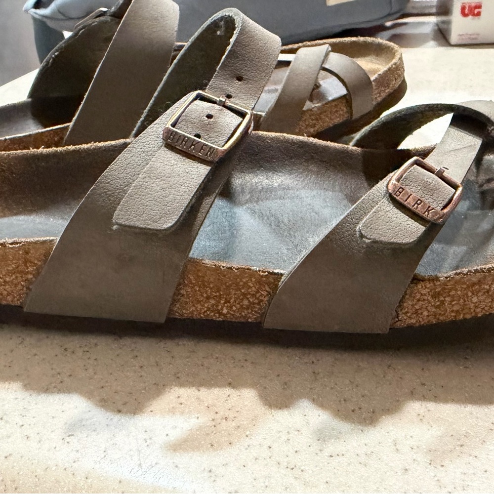 Birkenstock Mayari Sandals size 40 women’s